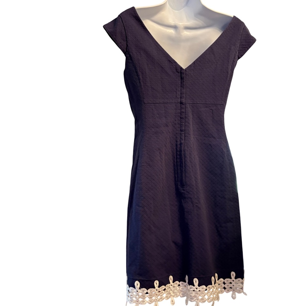 Lilly Pulitzer Navy Blue Embroidered Cotton Shift Dress Size 6 28058 Pink White - Picture 3 of 10